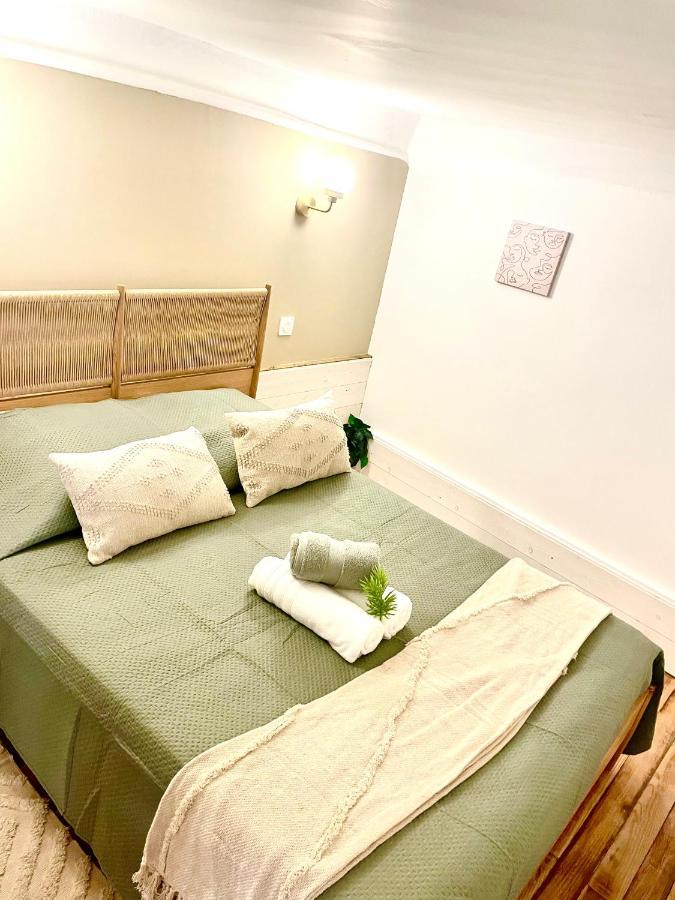 Spacious Loft, Duplex, Old Town, 3 Bedrooms - Easy Check-In Nizza Exterior foto