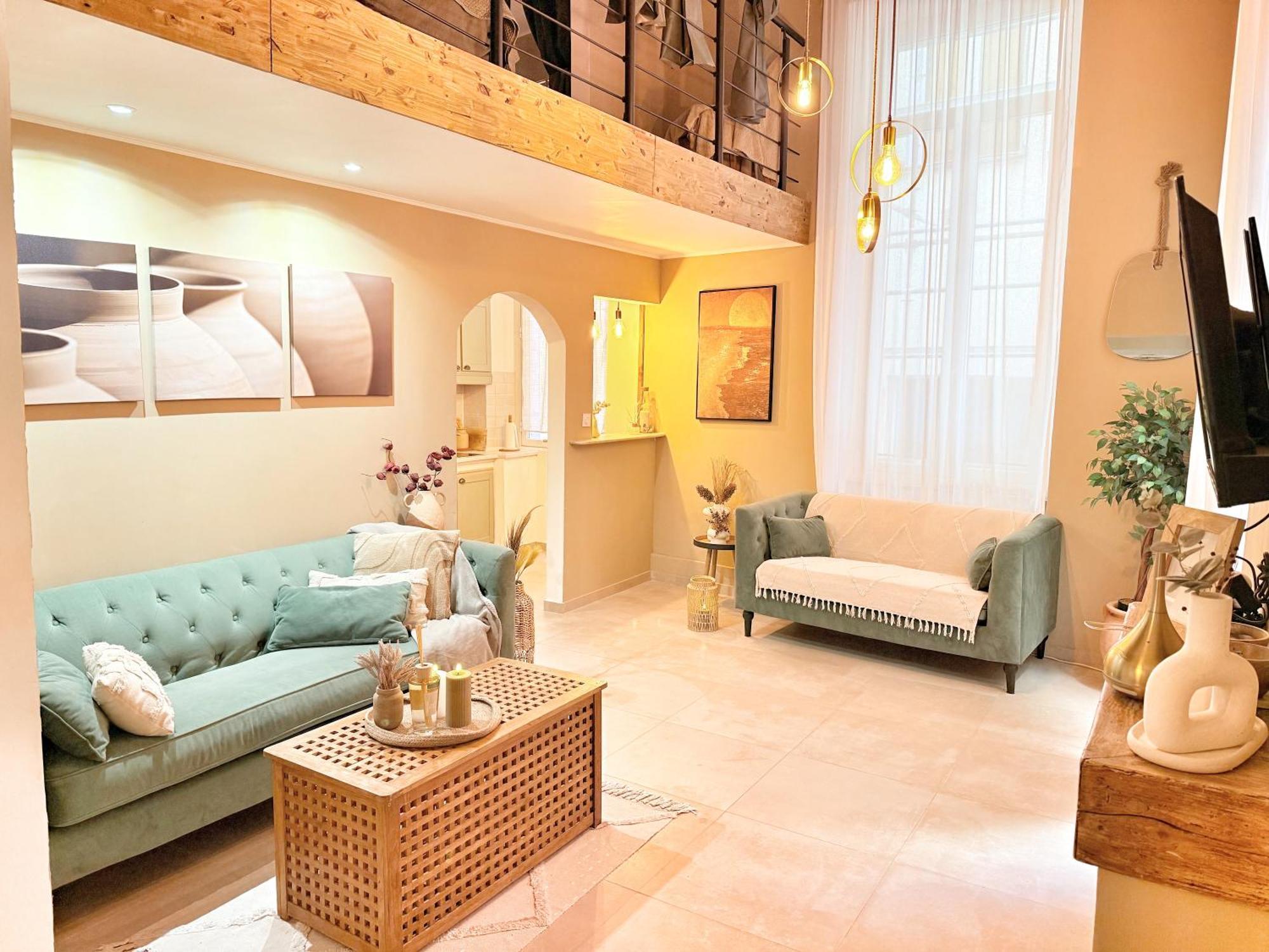 Spacious Loft, Duplex, Old Town, 3 Bedrooms - Easy Check-In Nizza Exterior foto